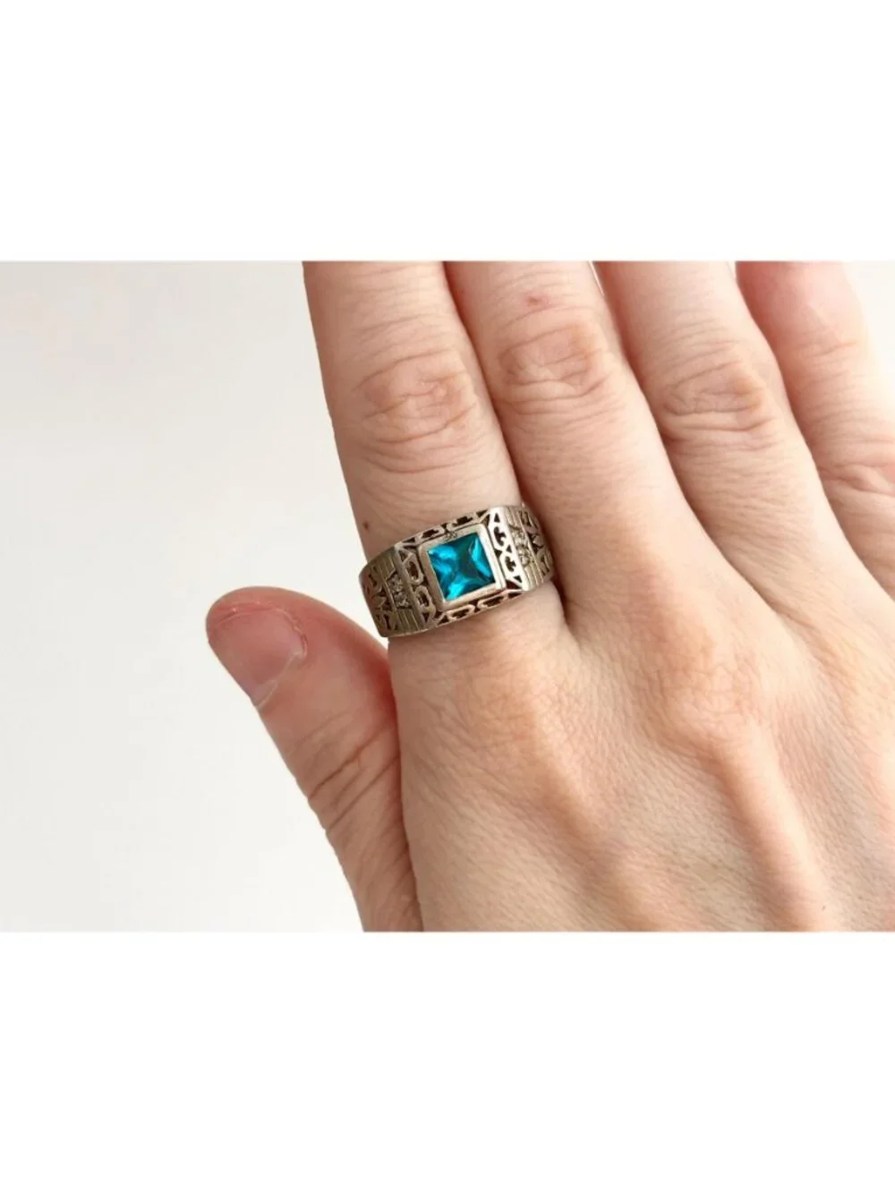 Blue Topaz Tapered Square Cut Cutout Sterling Silver 925 Vintage Ring - sz 9.5